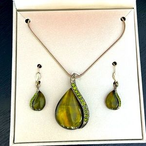 Vtg Kim Rogers KC Jewelry Set Necklace and Earrings in Box